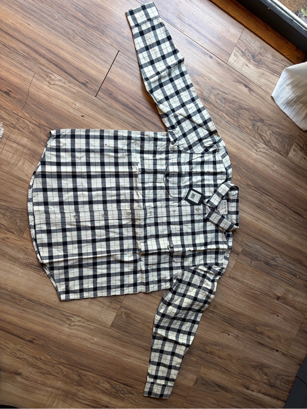 Filson Men's Plaid Flannel Shirt NWT